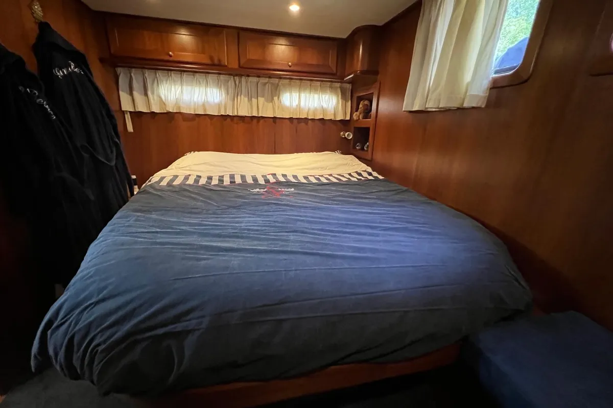 Cabin on Impression, a De Drait Impression 42 motorboat at Akkrum, Netherlands