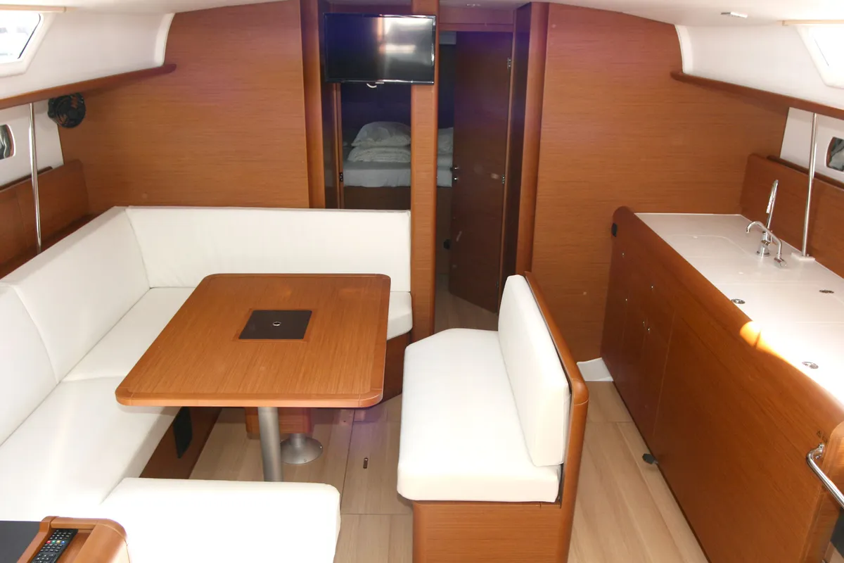 Salon of Perla, a Jeanneau Sun Odyssey 479 sailboat at Punat, Croatia