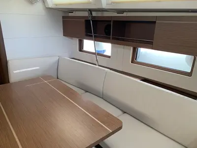 Salon of Amalthia, a Beneteau Oceanis 46.1 sailboat at Municipal Unit of Ellomenos, Greece
