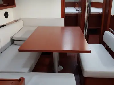 Salon of Senza Fine, a Beneteau Oceanis 48 sailboat at Tonnarella, Italy