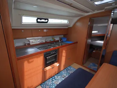 Galley of Carlotta, a Bavaria 41 Cruiser sailboat at Vibo Valentia, Italy