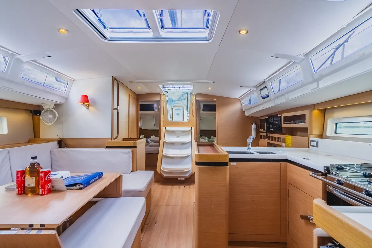Salon of Hakuna Matata IV, a Jeanneau Sun Odyssey 490 sailboat at Road Town, British Virgin Islands
