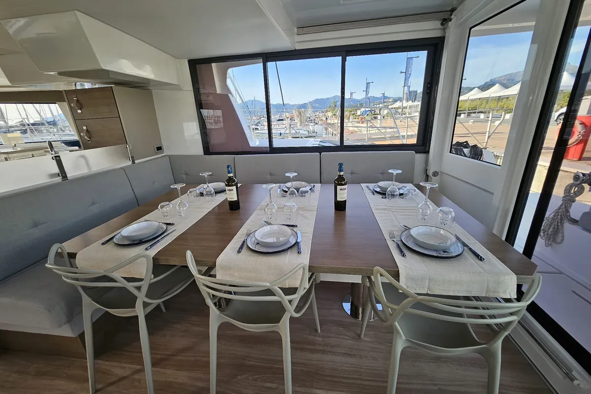 Salon of Agatirno, a Bali 4.8 catamaran at Salerno, Italy