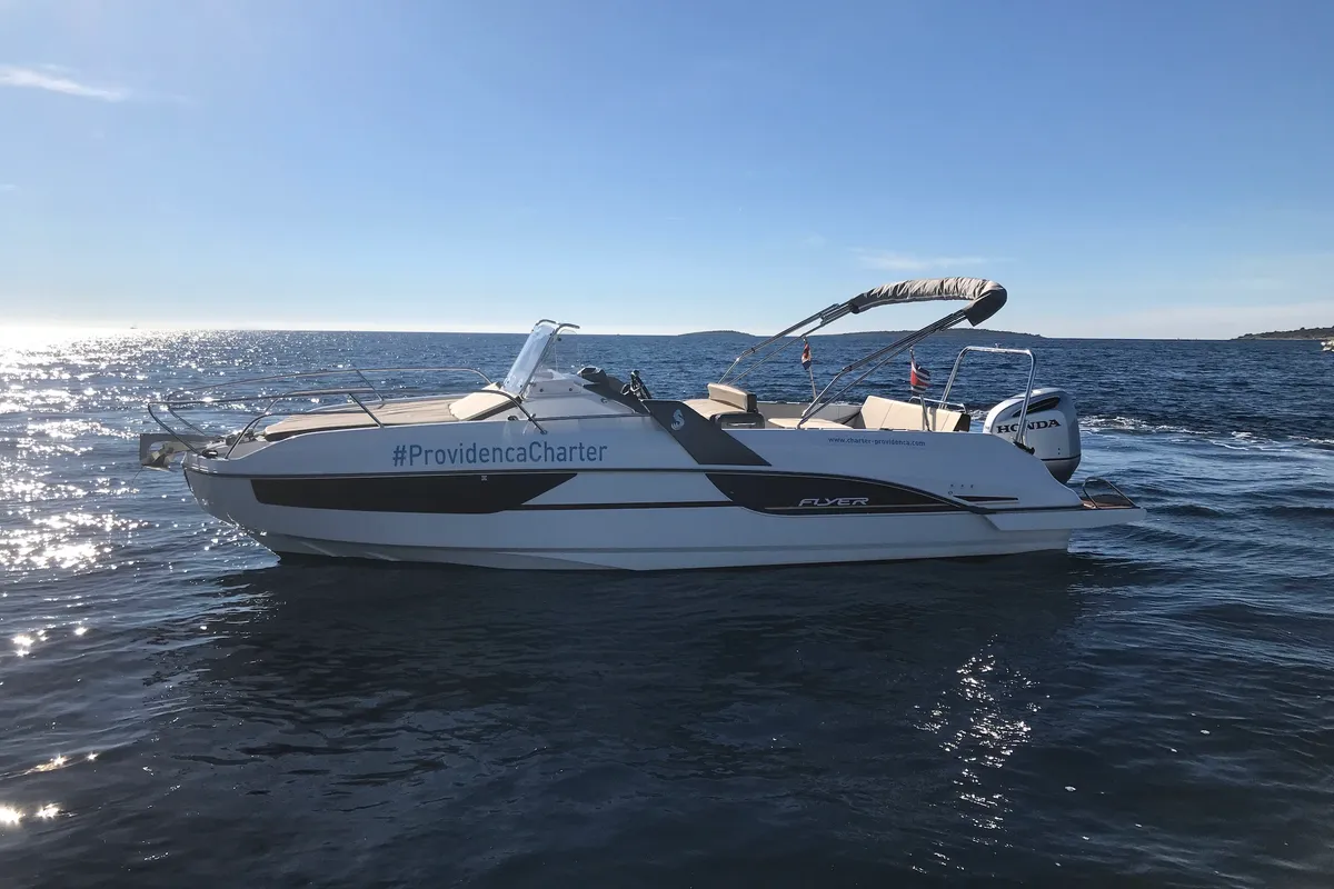 Exterior view of SUNdeck, a Beneteau Flyer 7.7 SUNdeck motorboat at Grad Trogir, Croatia