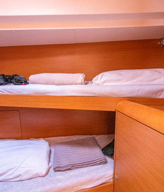 Cabin on Ribelle, a Jeanneau Sun Odyssey 439 sailboat at San Vincenzo, Italy