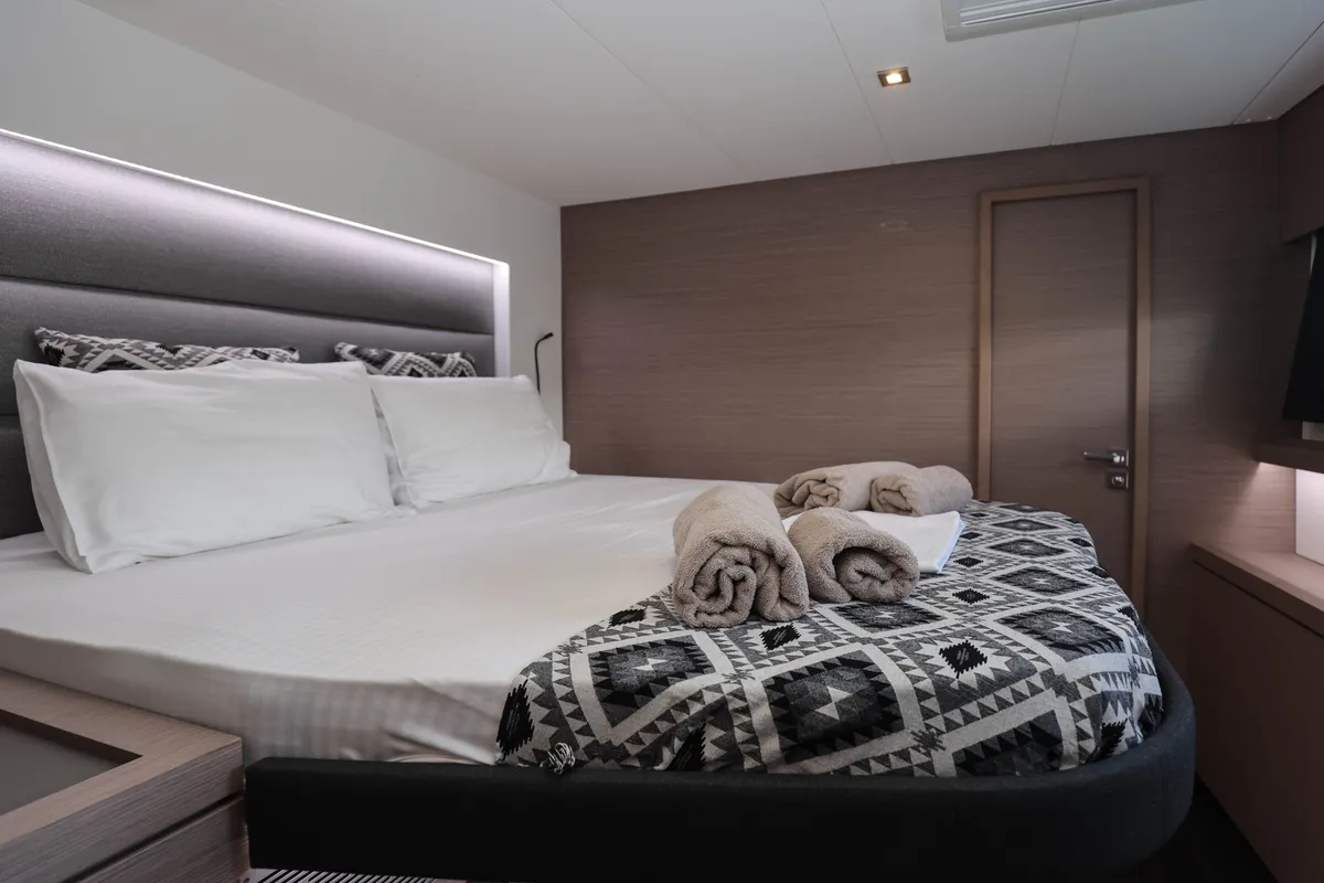 Cabin on AQUARELLA, a Fountaine Pajot Tanna 47 catamaran at Lavreotiki Municipal Unit, Greece