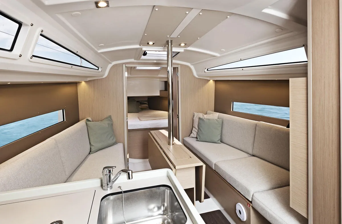 Salon of Giugi, a Beneteau Oceanis 30.1 sailboat at Tonnarella, Italy