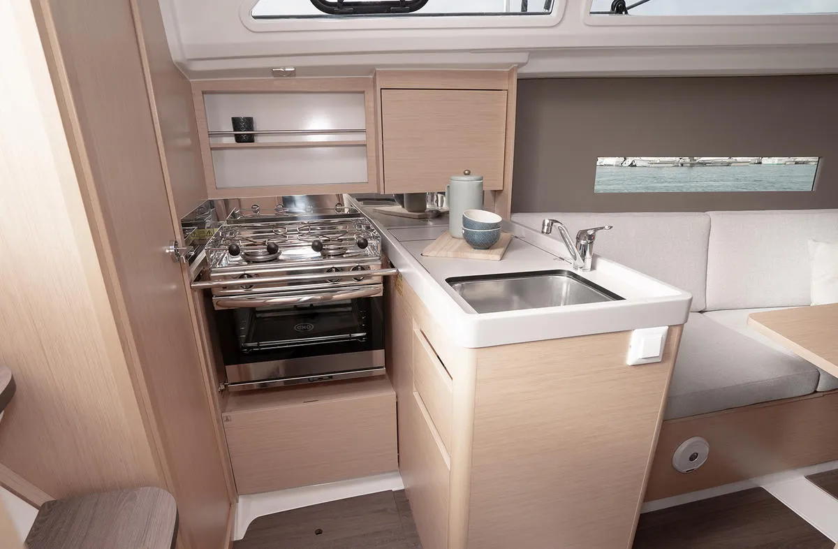 Galley of Giugi, a Beneteau Oceanis 30.1 sailboat at Tonnarella, Italy