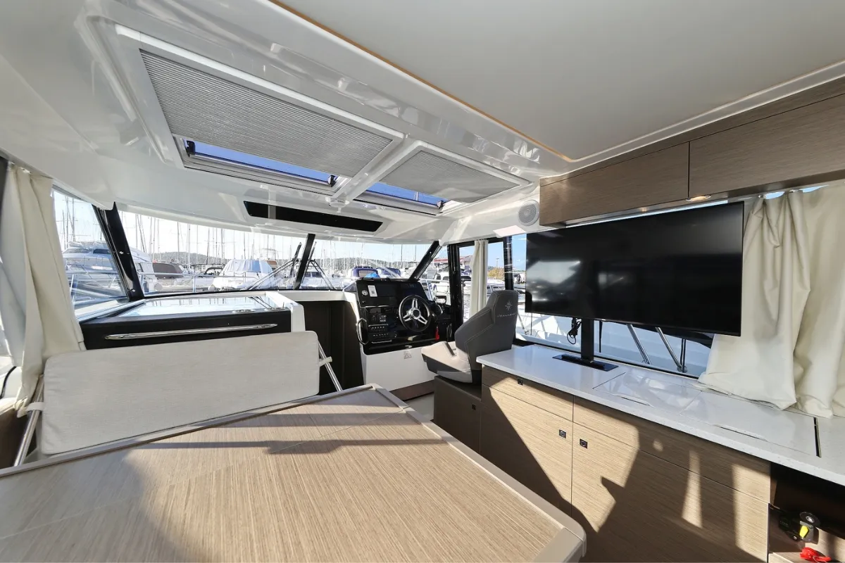 Cabin on Blue Horizon, a Jeanneau Merry Fisher 1095 motorboat at Pirovac, Croatia