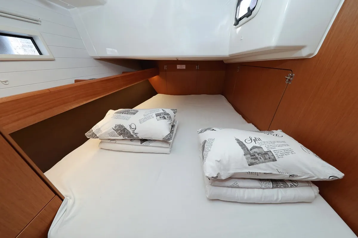 Cabin on Summer Jazz, a Bavaria Cruiser 46 sailboat at Biograd na Moru, Croatia
