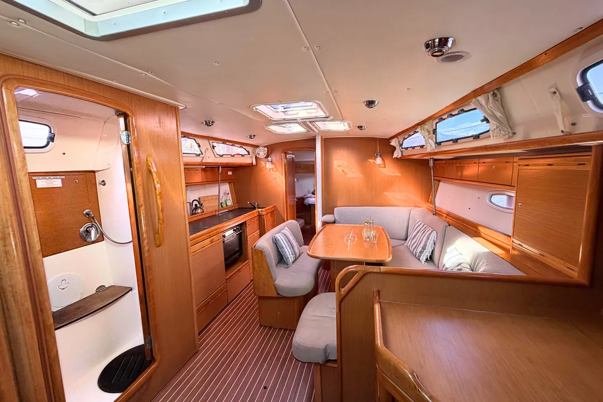 Salon of BUNNY GIRL, a Bavaria Cruiser 40 sailboat at Municipal Unit of Ellomenos, Greece