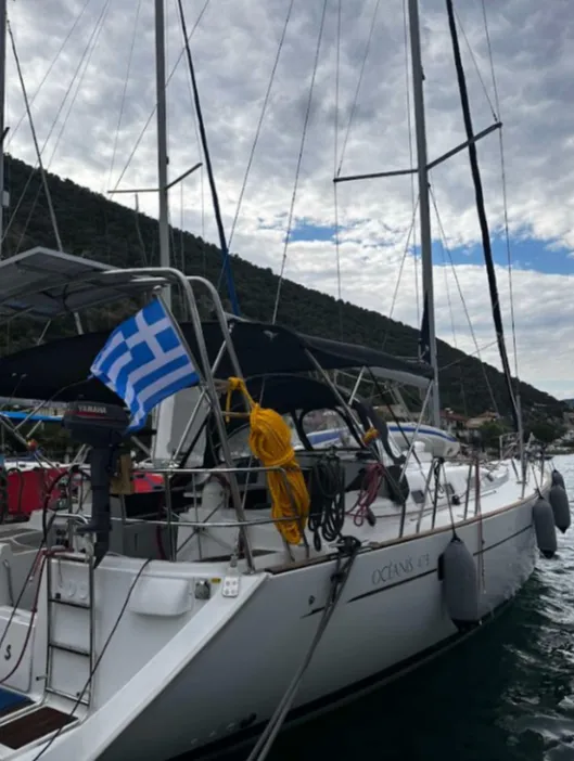 Deck of Chrysa M, a Beneteau Oceanis Clipper 473 sailboat at Municipal Unit of Lefkada, Greece