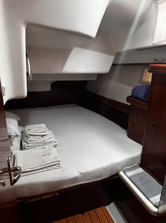 Cabin on Chrysa M, a Beneteau Oceanis Clipper 473 sailboat at Municipal Unit of Lefkada, Greece