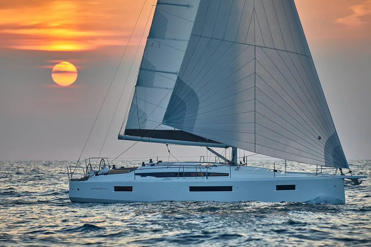 Exterior view of Spavalda, a Jeanneau Sun Odyssey 410 sailboat at San Vincenzo, Italy