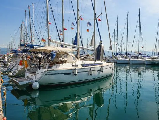 Exterior view of Kedi, a Bavaria Cruiser 37 sailboat at Fethiye, Turkey
