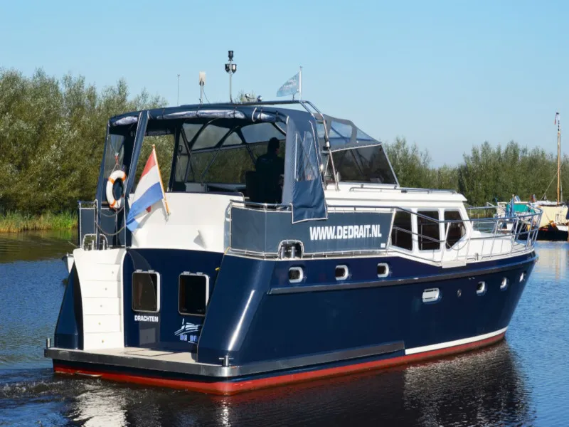 Exterior view of Drait 77, a De Drait Advantage 42 motorboat at Woudsend, Netherlands