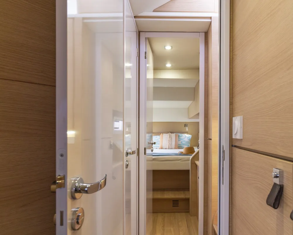 Cabin on Flor de Ibiza, a Aventura 37 catamaran at Dénia, Spain