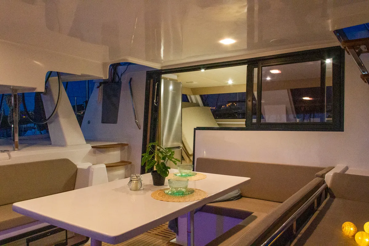 Salon of Flor de Ibiza, a Aventura 37 catamaran at Dénia, Spain