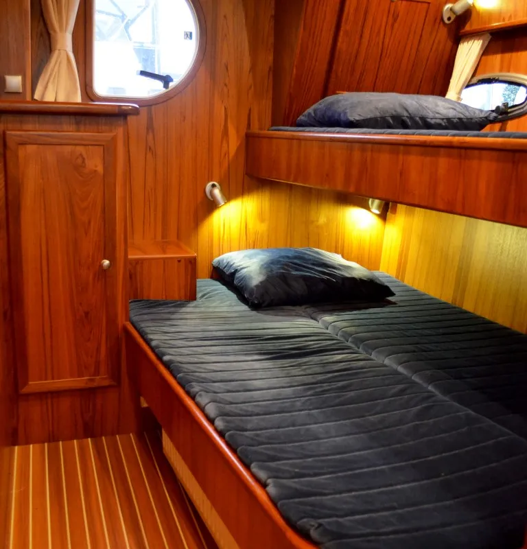 Cabin on Drait 99, a De Drait DeLuxe 42 motorboat at Drachten, Netherlands