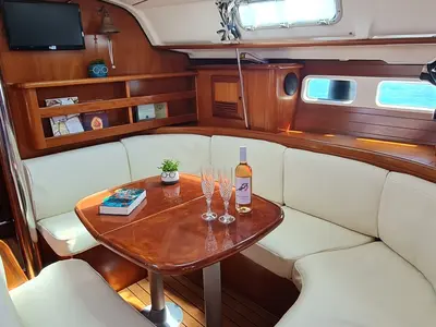 Salon of Erika, a Beneteau Oceanis 411 sailboat at Volos Municipality, Greece