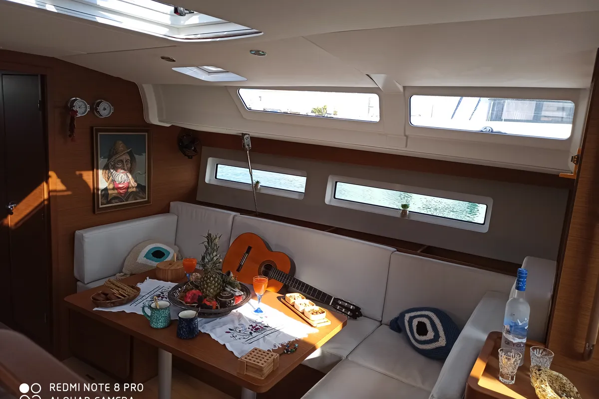 Salon of Adamastos, a Jeanneau Sun Odyssey 490 sailboat at Preveza, Greece