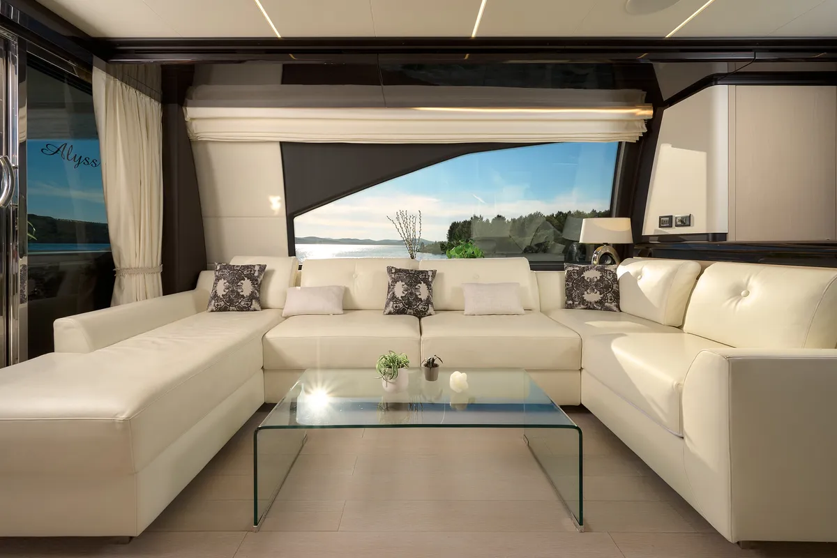 Salon of Alyss, a Azimut 72 motor yacht at Skradin, Croatia