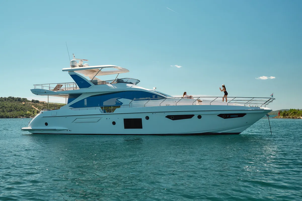 Exterior view of Alyss, a Azimut 72 motor yacht at Skradin, Croatia