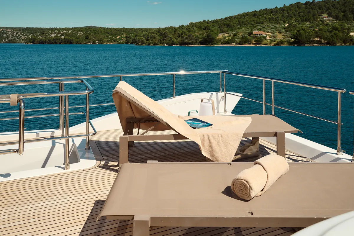 Exterior view of Alyss, a Azimut 72 motor yacht at Skradin, Croatia