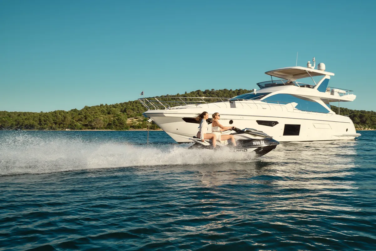Exterior view of Alyss, a Azimut 72 motor yacht at Skradin, Croatia