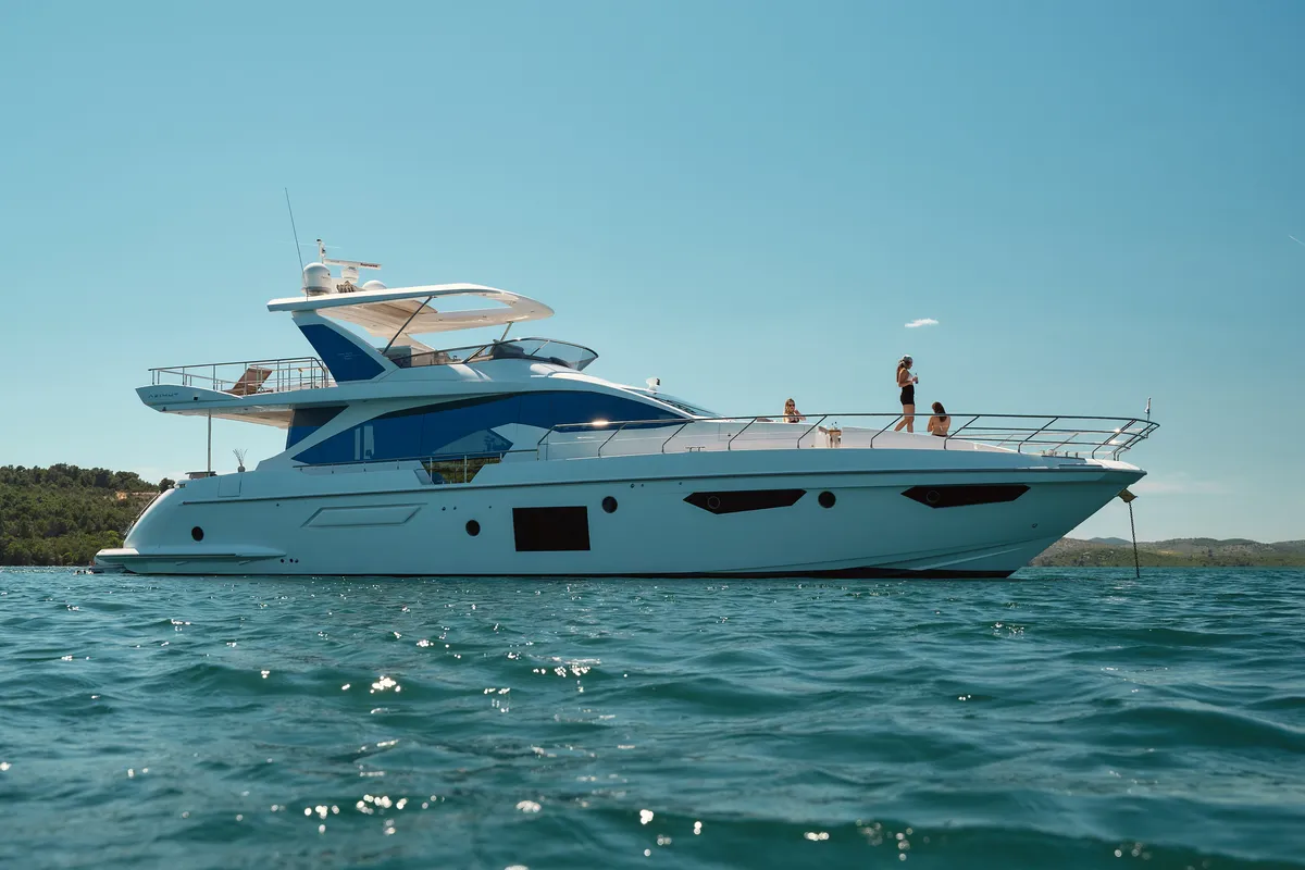 Exterior view of Alyss, a Azimut 72 motor yacht at Skradin, Croatia