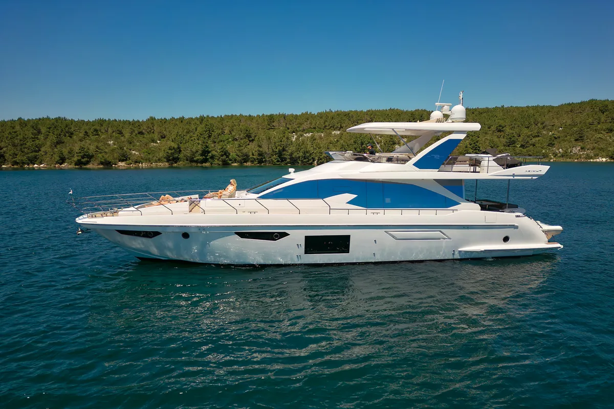 Exterior view of Alyss, a Azimut 72 motor yacht at Skradin, Croatia