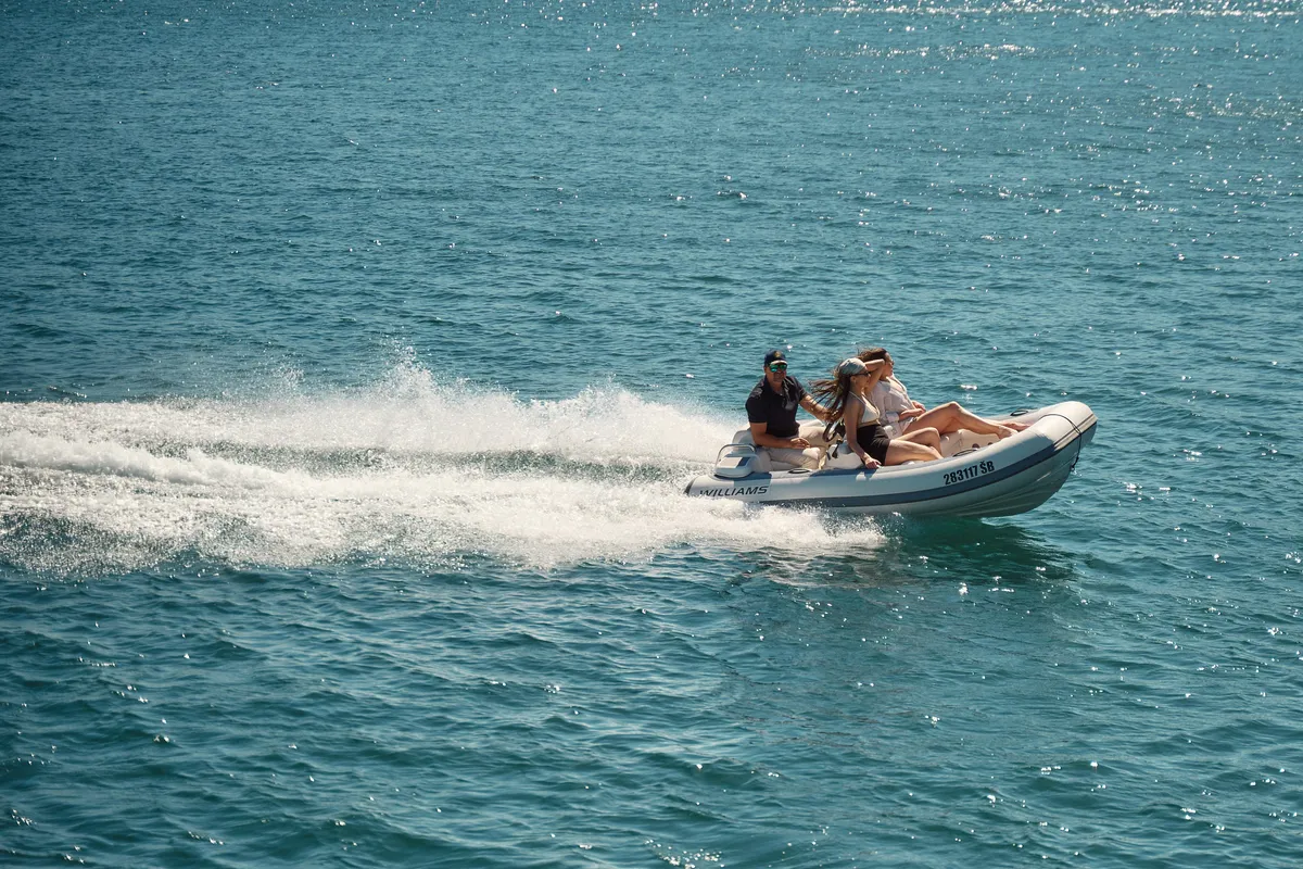 Alyss, a Azimut 72 motor yacht at Skradin, Croatia