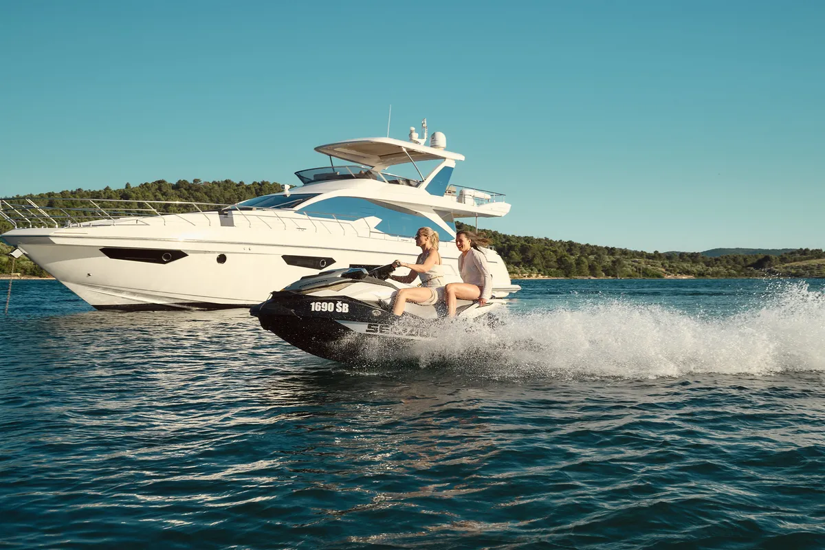 Exterior view of Alyss, a Azimut 72 motor yacht at Skradin, Croatia