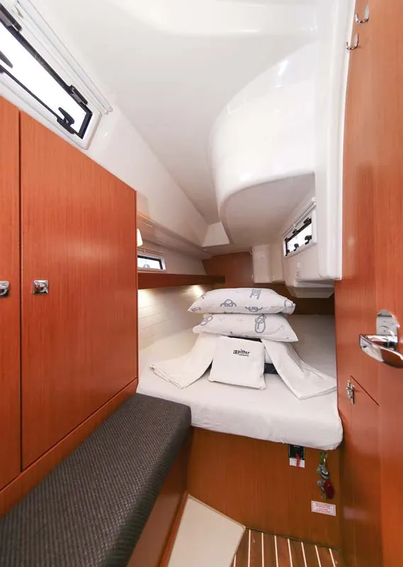 Cabin on Nemo, a Bavaria Cruiser 33 sailboat at Murter, Croatia
