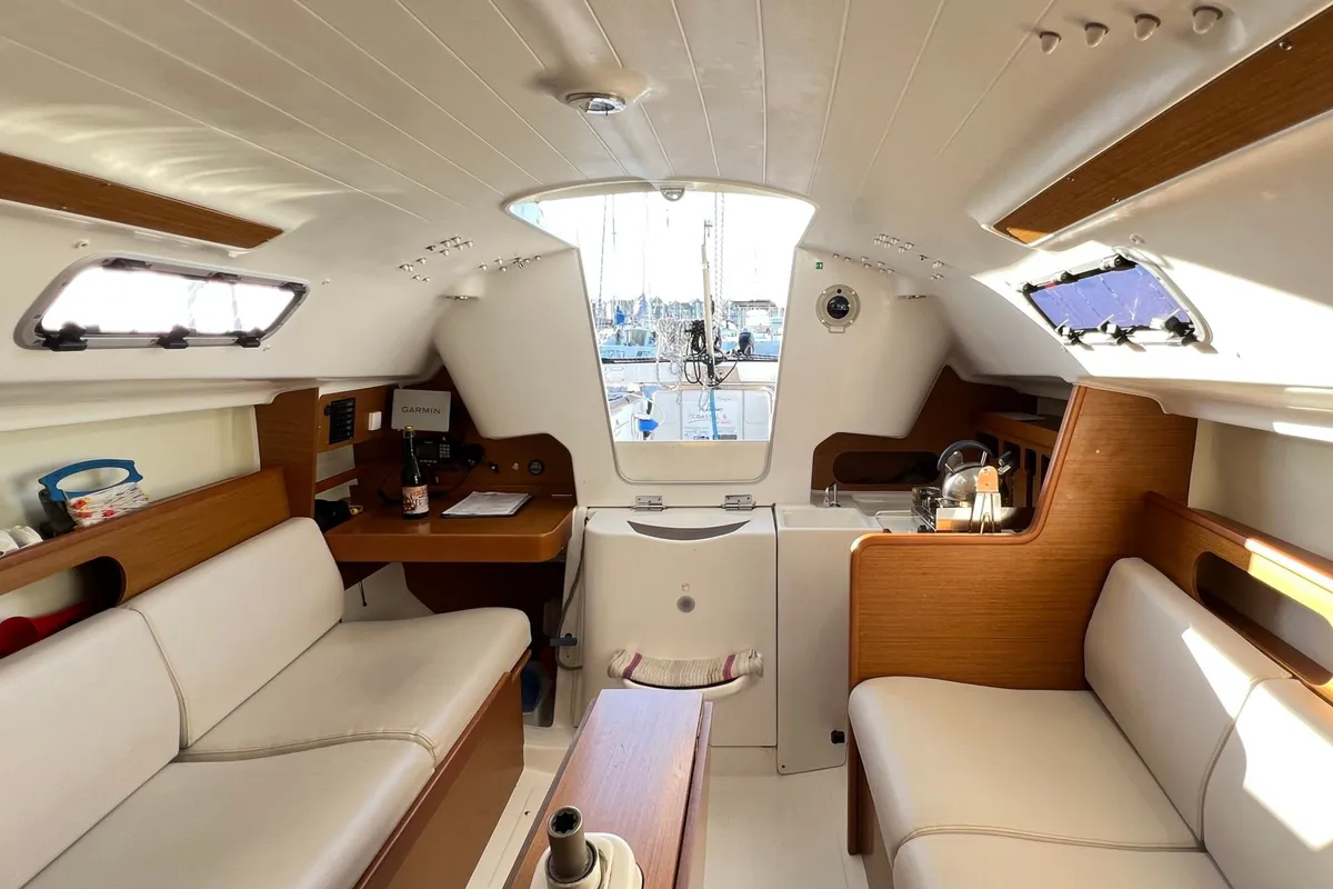 Salon of Marlem, a Beneteau First 25 S sailboat at Kerners, France