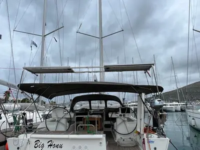 Deck of Valle d'Aosta, a Dufour 520 Grand Large sailboat at Piombino, Italy