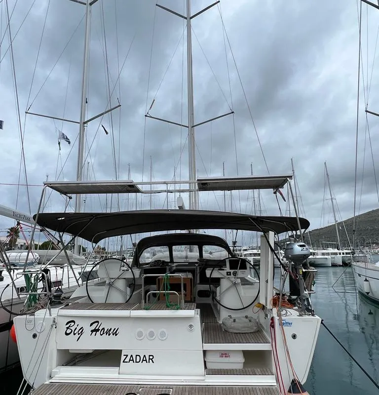 Deck of Valle d'Aosta, a Dufour 520 Grand Large sailboat at Piombino, Italy