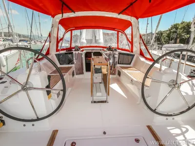 Cockpit of Porterusa, a Beneteau Oceanis 41.1 sailboat at Općina Medulin, Croatia