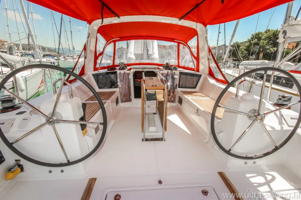 Cockpit of Porterusa, a Beneteau Oceanis 41.1 sailboat at Općina Medulin, Croatia