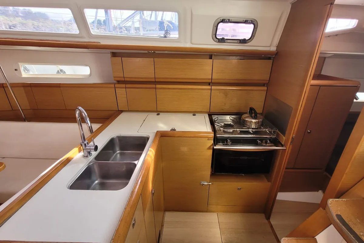 Galley of Grenat, a Jeanneau Sun Odyssey 379 sailboat at Saint-Cast-le-Guildo, France