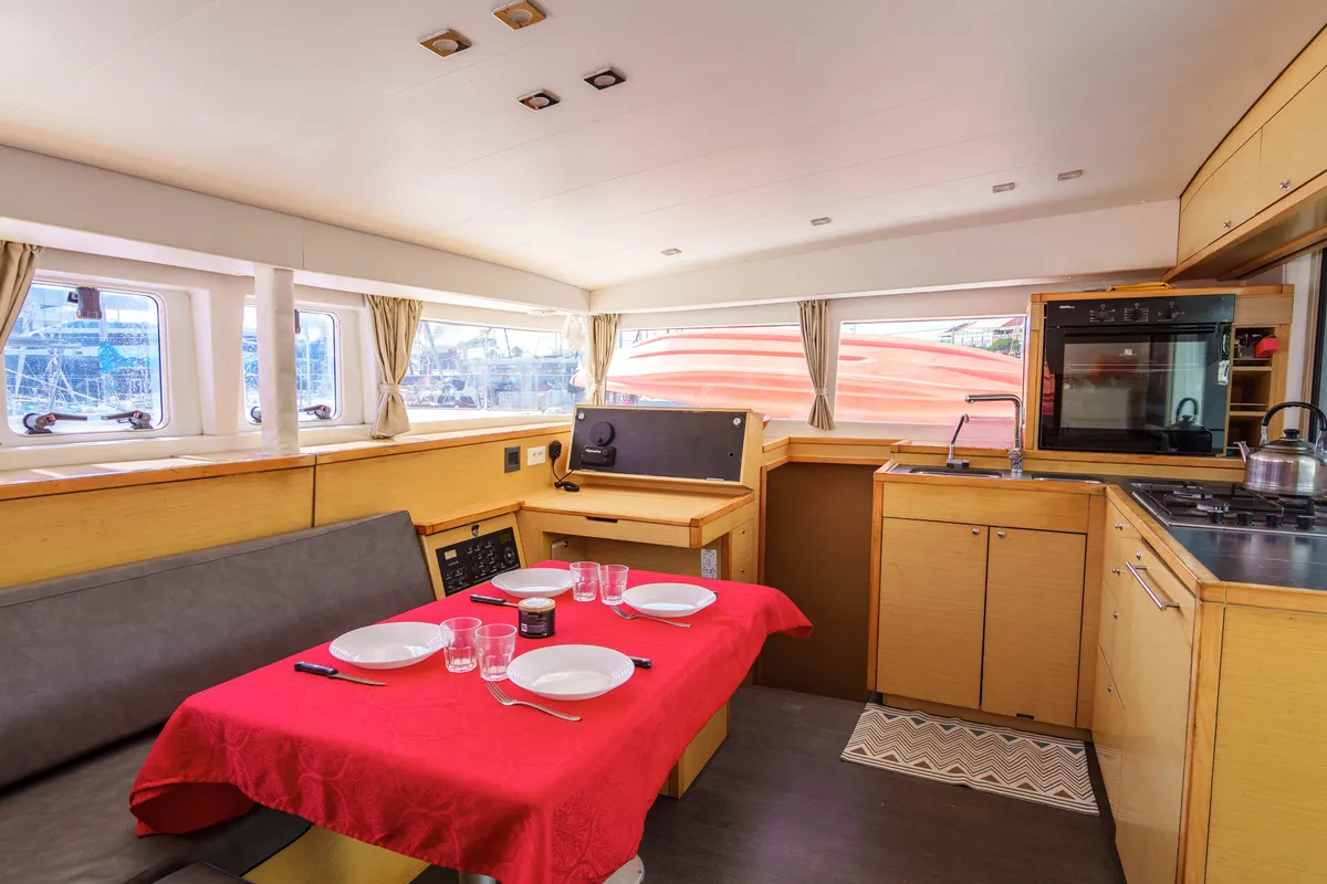 Salon of Poe Reva, a Lagoon 400 S2 catamaran at Papeete, France