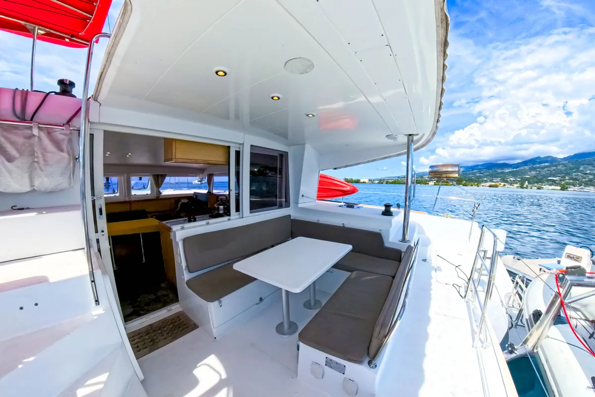 Deck of Poe Reva, a Lagoon 400 S2 catamaran at Papeete, France