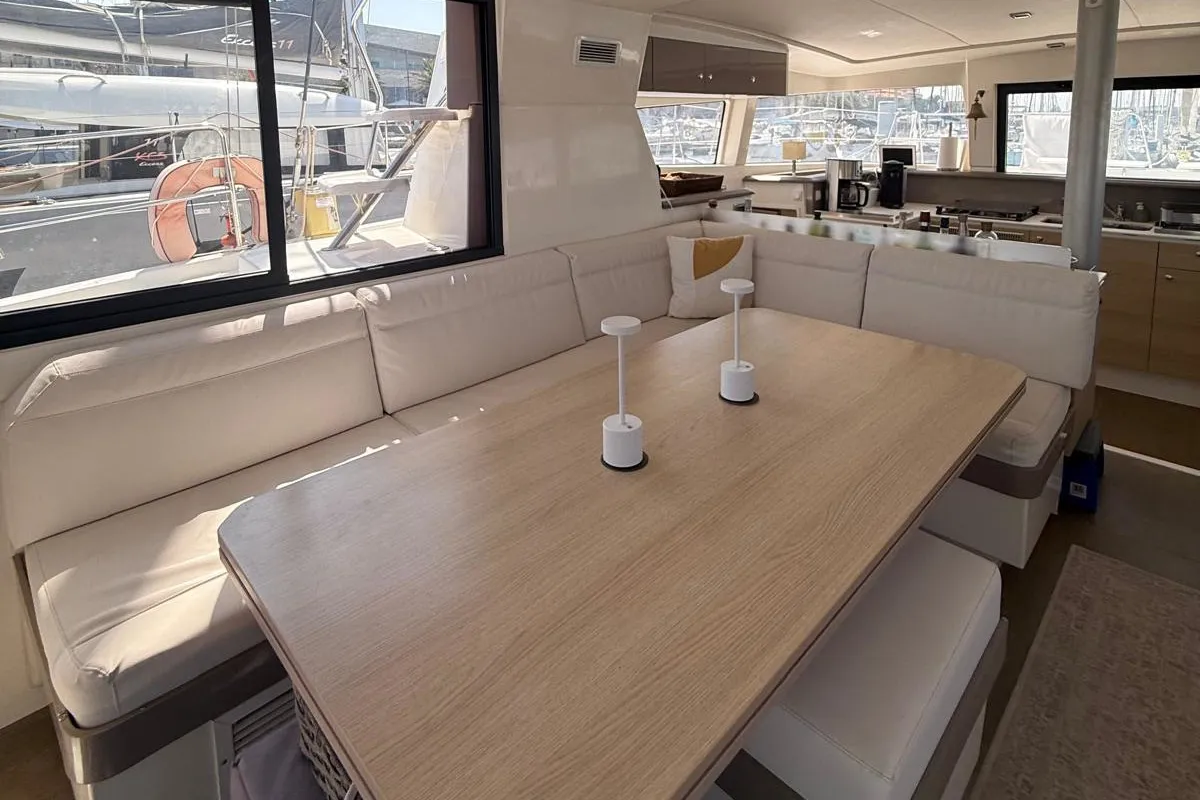 Bagatelle, a Bali 4.1 catamaran at Port de Sete, France