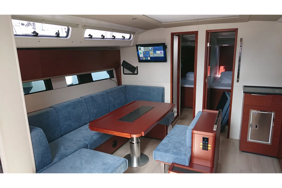 Salon of Vaya, a Hanse 460 sailboat at Medulin, Croatia