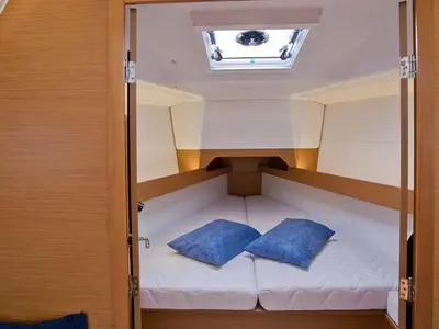 Cabin on SheShe, a Jeanneau Sun Odyssey 349 sailboat at Grad Pula, Croatia