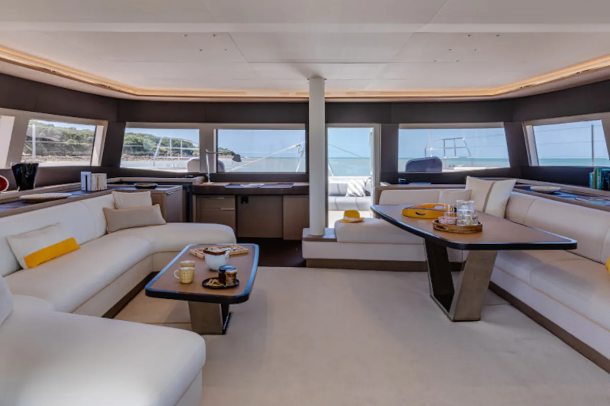 Salon of Daiquiri, a Lagoon Sixty 5 catamaran at Athens, Greece