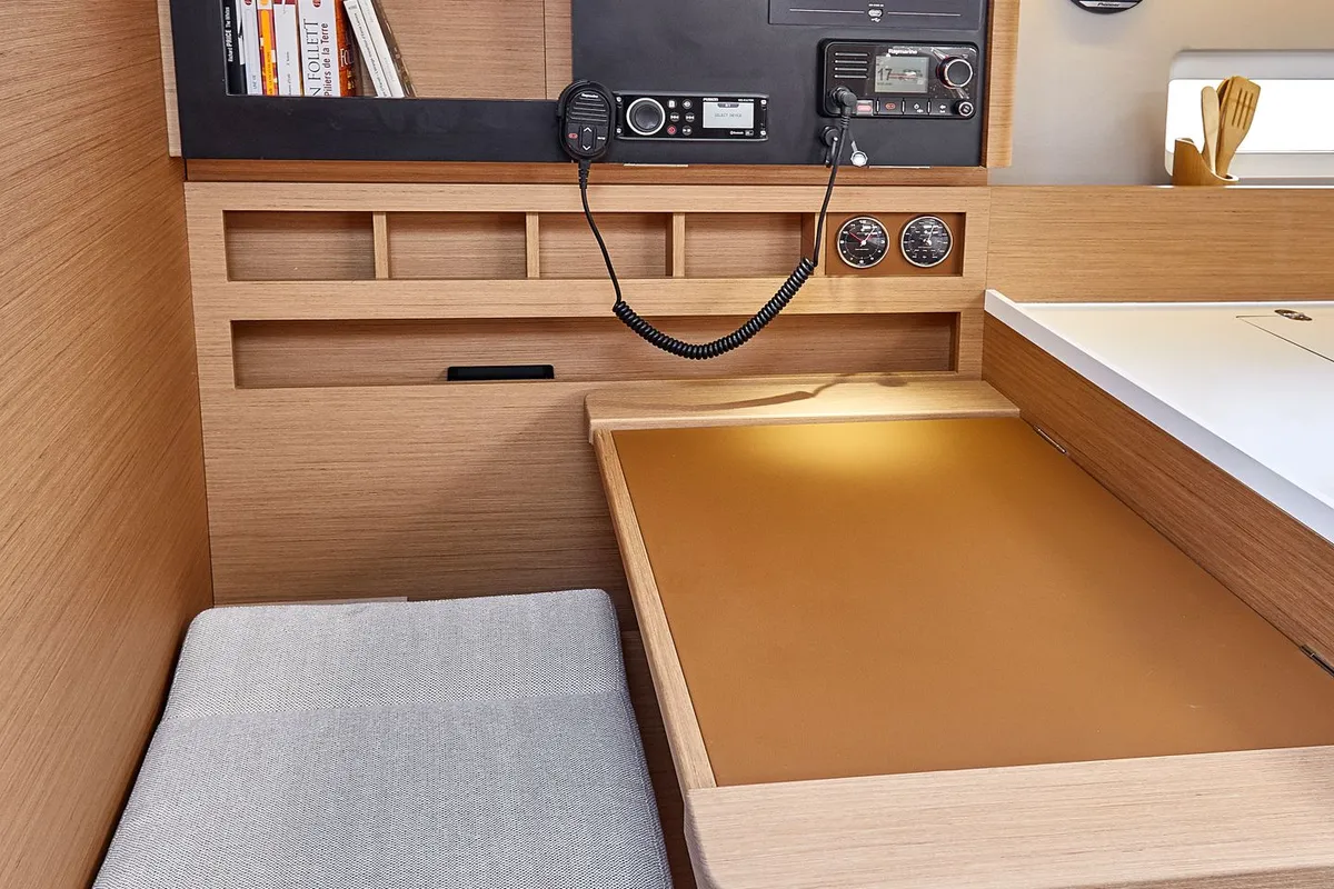 Salon of Titzi, a Jeanneau Sun Odyssey 410 sailboat at Palma de Mallorca, Spain