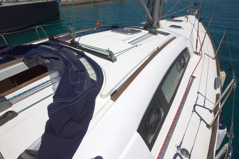 Deck of Aias, a Beneteau Oceanis 43 sailboat at Municipal Unit of Megara, Greece