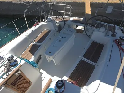 Cockpit of Aias, a Beneteau Oceanis 43 sailboat at Municipal Unit of Megara, Greece