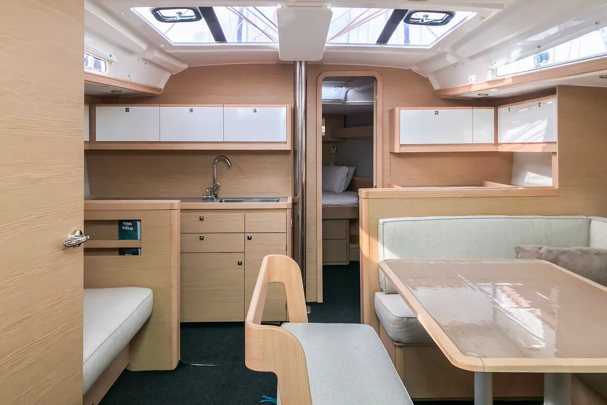 Salon of Amodiño, a Dufour 430 sailboat at Baiona, Spain